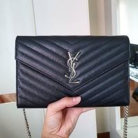 ราคา YSL Wallet On Chain 9" (4901262290)