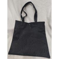 ราคา กระเป๋าผ้าพลีททรงโท้ท (Pleated tote bag) สีดำ (40580557806)