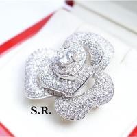 ราคา S.R.เข็มกลัดทองคำขาวกุหลาบเพชรน้ำ 100 ขาววสวยไฟดีน้ำ พร้อมใบรับรองสินค้าเคลือบทองคำขาวแท้ 100% (51461923161)