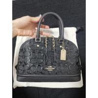 ราคา ขายกระเป๋า COACH ทรงโดม10นิ้ว มือสองสภาพนางฟ้า 95%ค่ะ ด่วน!!! (3957914006)