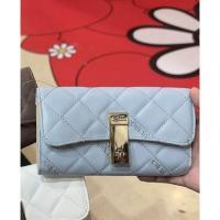 ราคา สินค้ามีตำหนิหนังลอกตามภาพเป๋าตังยาวGuessของแท้ป้ายราคา2990ยังห้อยอยู่ไม่เคยผ่านการใช้งานซื้อแล้วไม่รับคืนทุกกรณี (42252371260)