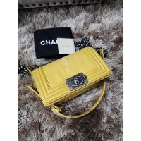 ราคา Chanel boy8” Stingray Holo22 (19666375718)