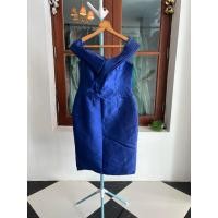ราคา เดรสสั้นสีน้ำเงินปาดไหล่ (27644864996)