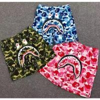 ราคา ใหม่ BAPE กางเกงขาสั้น ลายพราง เหมาะกับเดินชายหาด แฟชั่นสําหรับผู้ชาย และผู้หญิง 0819 (50115224012)