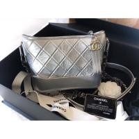 ราคา Like new chanel gabrielle small holo24✨ (6472668442)