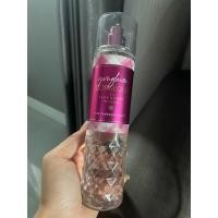 ราคา Bath and Body Works Gingham Gorgeous Fragrance Body Mist 236ml. (41121774660)