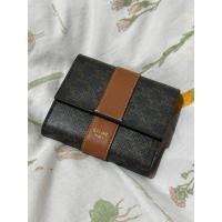 ราคา ส่งต่อ สภาพ 100% CELINE TRIFOLD WALLET ไม่มีตำหนิ ออกจากชอป อปก ครบ ของแท้รับประกันค่ะ (25993760736)
