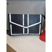 ราคา กระเป๋าใส่เครื่องสำอางค์ estee ของใหม่ (22305717711)