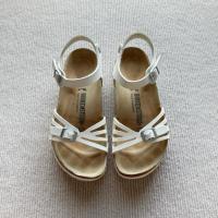ราคา [พร้อมส่ง] BIRKENSTOCK รองเท้ามือสองของแท้ ไม่มีกล่อง sz.38 (26580879422)