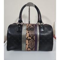 ราคา กระเป๋า Balenciaga แท้มือสอง รุ่น Balenciaga bowling bag กระเป๋าวินเทจทรงหมอน ใบนี้สวยปิ้งมากค่ะ (46114329432)
