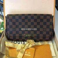 ราคา Like new Lv favorite mm dc17 ซื้อปี18 อปกครบกล่อง สวยมากๆๆ แท้100% (2319412640)