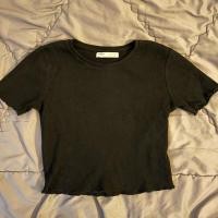 ราคา เสื้อครอป Pull&bear* (46751325814)