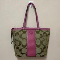 ราคา กระเป๋ามือสอง ของแท้ Coach Signature Stripe Tote วินเทจ สภาพดี (29878417519)