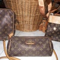 ราคา กระเป๋าหนังแท้ Louis PARIS มือสอง (6007669404)