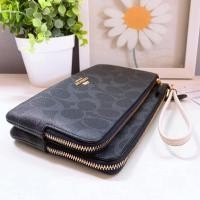 ราคา ⭐️สินค้าพร้อมส่ง⭐️COACH DOUBLE ZIP WALLET IN SIGNATURE Size:8 มือ2 สภาพดี 98% ของแท้% (49356262229)