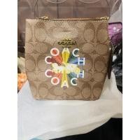 ราคา กระเป๋า coach ทรงถังมินิ (18070831493)