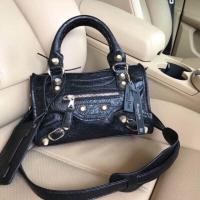 ราคา กระเป๋าทรงสุด ฮิตจาก Massimo Dutti (991440881)