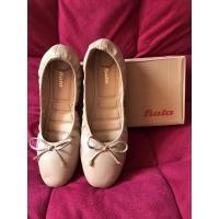 ราคา รองเท้าคัทชู รองเท้าหุ้มส้น Bata บาจา Size41 #มือสอง (5887882381)
