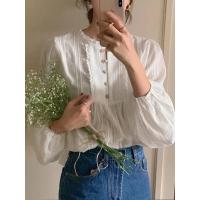 ราคา เสื้อเชิ้ตสีขาวลายลูกไม้คอกลมแนววินเทจสไตล์ฝรั่งเศสสำหรับผู้หญิงเสื้อเชิ้ตใส่ด้านในสำหรับฤดูใบไม้ผลิและฤดูใบไม้ร่วงเสื้อแขนยาวหรูหราและเก๋ไก๋ (25391747505)