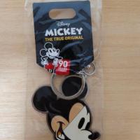 ราคา พวงกุญแจ โลหะ Disney Mickey Mouse 90 Years ลิขสิทธิ์แท้ ของใหม่ ไม่ผ่านการใช้งาน (53316764647)