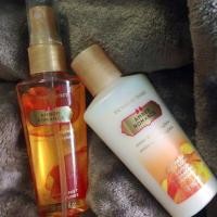 ราคา Victoria's Secret body mist & lotion set (3300951)