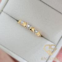 ราคา 65Carat - แหวนเพชรแท้ เพชรน้ำ100 แหวนหัวใจ 5ตัง น้ำสวย ไฟดีR25 (25357703588)
