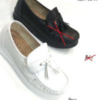 ราคา รองเท้าคัชชูพยาบาล สีขาว (29138919895)