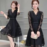 ราคา เดรสแขนยาวผ้าลูกไม้สีดำ (124879672)