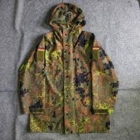 ราคา เสื้อแจ็คเก็ตกันฝน งานทหารกองทัพเยอรมัน Flecktarn เยอรมันแท้ปี93 สีเข้มๆ ผ้าGore-Tex (50267254077)