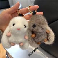 ราคา [COD] กระเป๋าตุ๊กตากระต่ายขนฟูน่ารักสไตล์เกาหลี พวงกุญแจปอมปอมนุ่มนิ่ม ของตกแต่งบ้าน FortuneKey (42868555726)