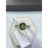 ราคา แหวนทองคำ 18k(750) น้ำหนัก 4.36 กรัม ตรงกลางเป็นพลอยมรกตบางกะจะธรรมชาติทรงรี 3.06 กะรัต เพชรแท้ธรรม (42281711464)