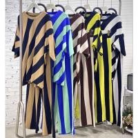 ราคา Knitting set ชุดเซ็ตไหมพรม เสื้อแขนสั้นทอลายเฉียง+กางเกงขายาวทอลายตรง (23278509791)