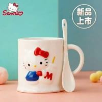 ราคา SANRIO ซานริโอ HelloKitty แก้วลายนูน แก้วเซรามิค 3 มิติ พร้อมช้อน 猫立体 หินภูเขาไฟ ถ้วย (21580088574)