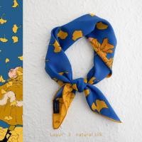 ราคา ลัคกี้ ออมทอม ธัม แอม เธม | ผ้าพันคอไหมแท้ 100% ลายใบแปะก๊วยสีทอง, ผ้าพันคอไหมหม่อนบาง, ผ้าพันคอไหมพิมพ์ลายสำหรับผู้หญิง ใส่ได้หลากหลายในฤดูใบไม้ผลิ (45315118866)