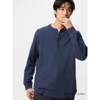 ราคา UNIQLO เสื้อยืด ผ้าวาฟเฟิล คอกระดุม แขนยาว ผู้ชาย (E435805-000)