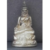 ราคา พระกริ่งไพรีพินาศ นวปทุม ภปร. เนื้อเงิน รุ่นแรกของประเทศไทยในหลวงเสด็จเททอง สภาพสวยพร้อมกล่องเดิมๆ (000807)