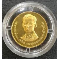 ราคา เหรียญที่ระลึก 60 พรรษาในหลวง ปี 2530 ทองคำ เหรียญกลาง สภาพสวย พร้อมกล่องและใบเซอร์ (000414)