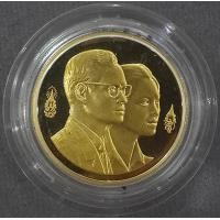 ราคา เหรียญที่ระลึกสวนหลวง ร.9 ในหลวงฯ พระราชินีฯ ปี2535 เนื้อทองคำขัดเงา สภาพสวยพร้อมกล่องเดิมๆ หายาก (000767)