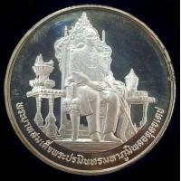 ราคา เหรียญที่ระลึกพระราชพิธีรัชมังคลาภิเษก ปี2531 เนื้อเงินขัดเงา 4.3 ซม.นน. 65 กรัม สภาพสวยพร้อมกล (000423)